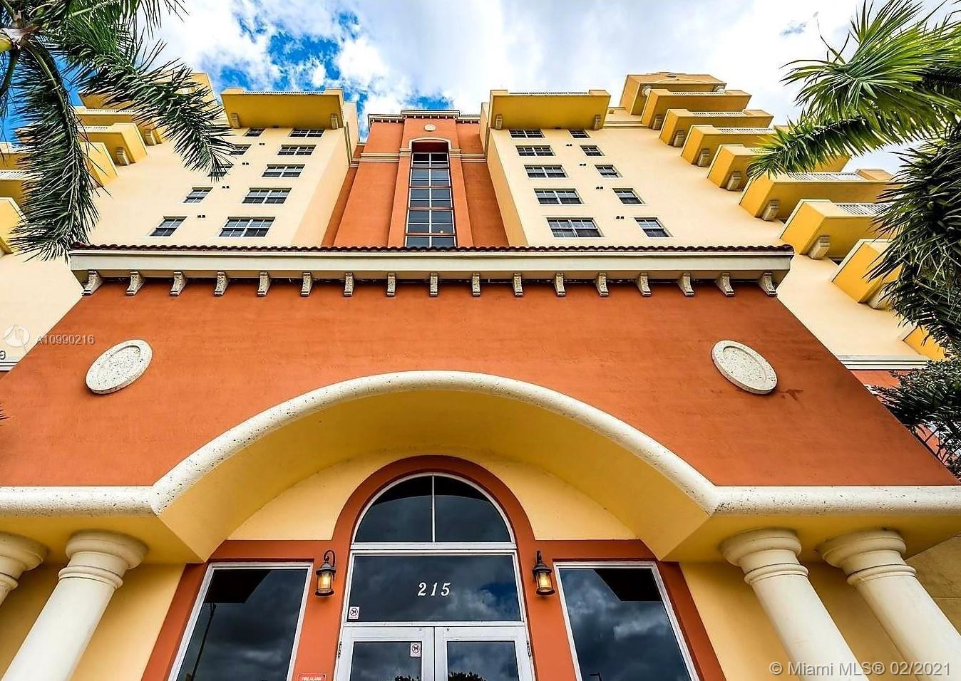 image LEJEUNE PLAZA CONDO2