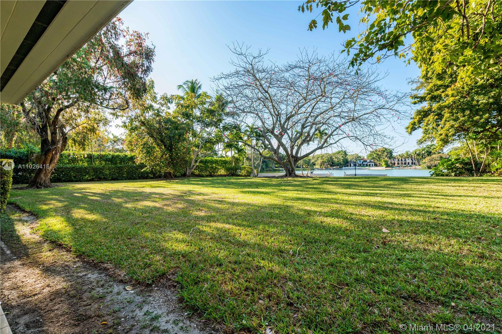 5290 N Kendall Dr Coral Gables, FL 33156