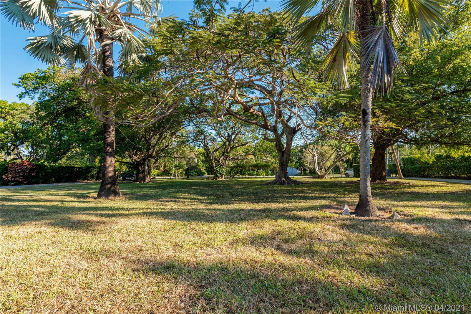 5290 N Kendall Dr Coral Gables, FL 33156