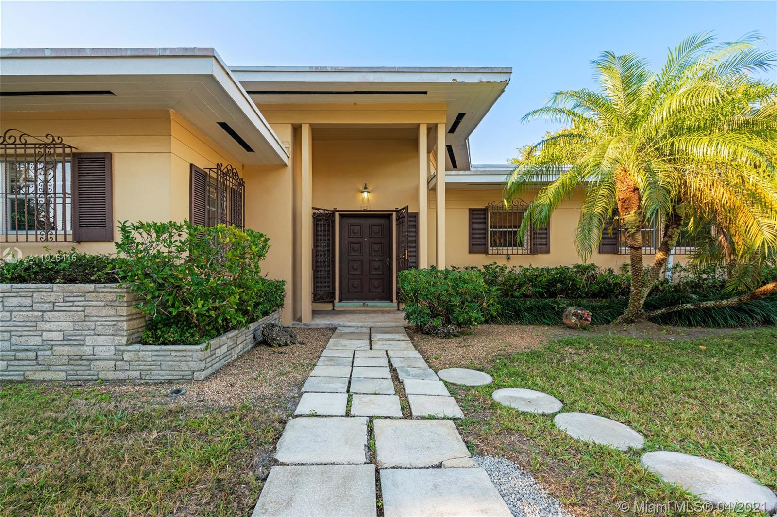 5290 N Kendall Dr Coral Gables, FL 33156