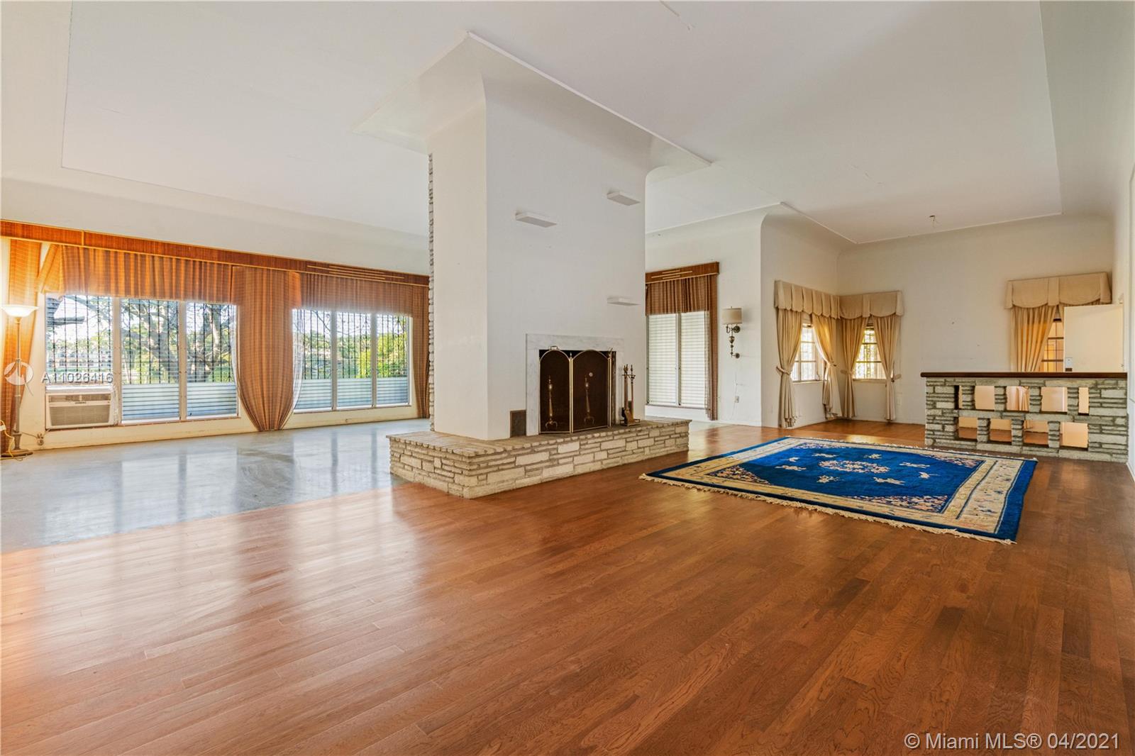 5290 N Kendall Dr Coral Gables, FL 33156