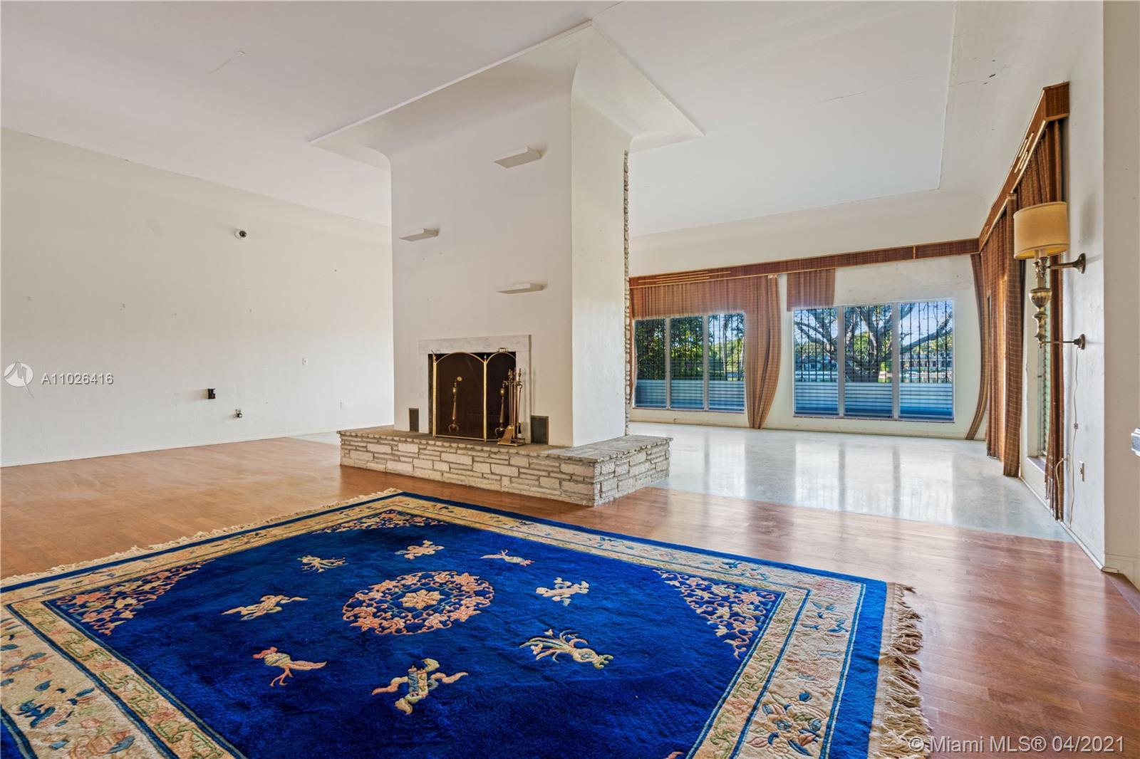 5290 N Kendall Dr Coral Gables, FL 33156