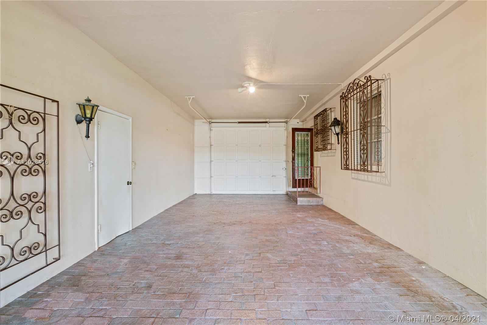 5290 N Kendall Dr Coral Gables, FL 33156