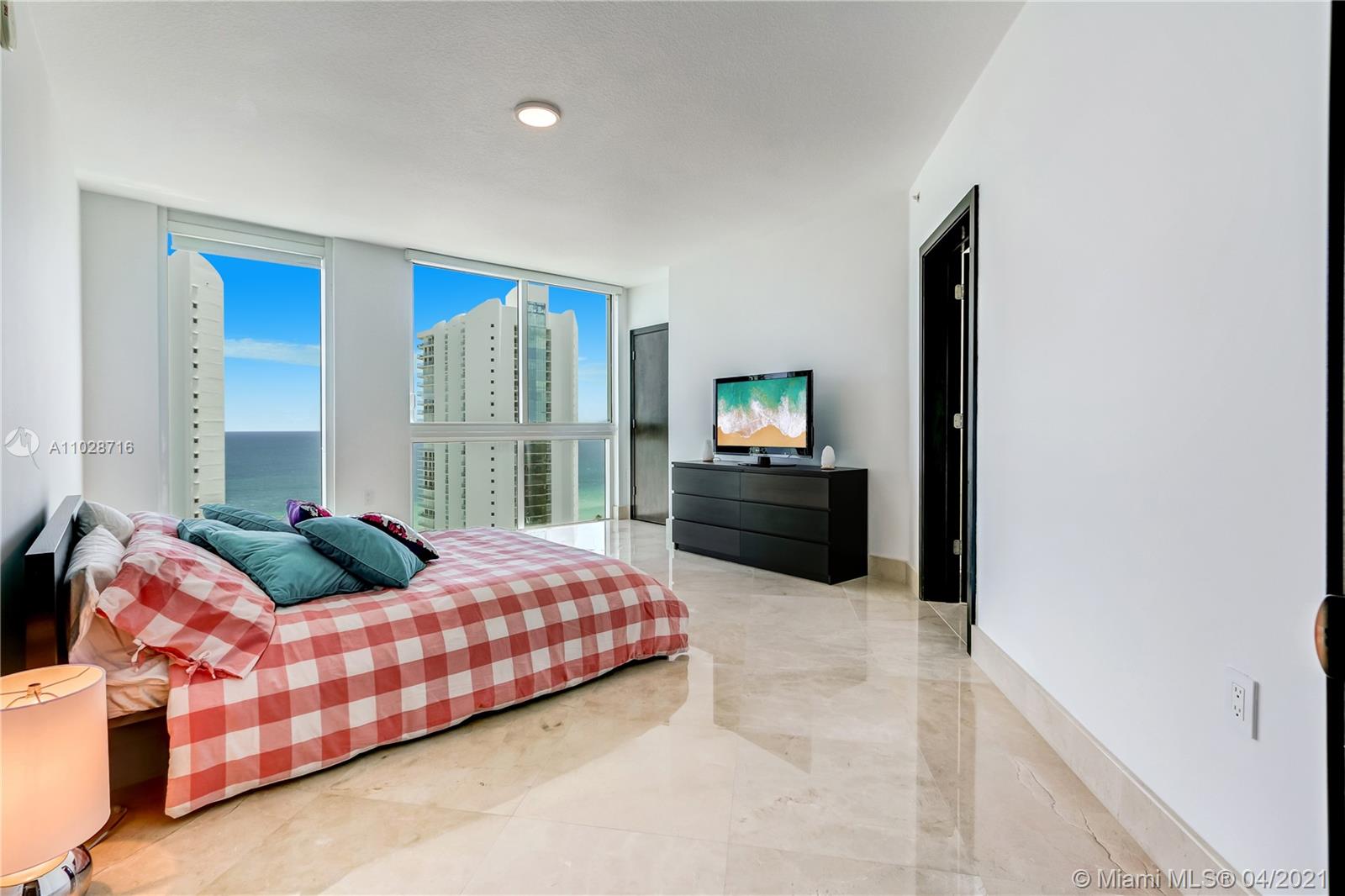 150 E Sunny Isles Blvd #1-UPH1 Sunny Isles Beach, FL 33160