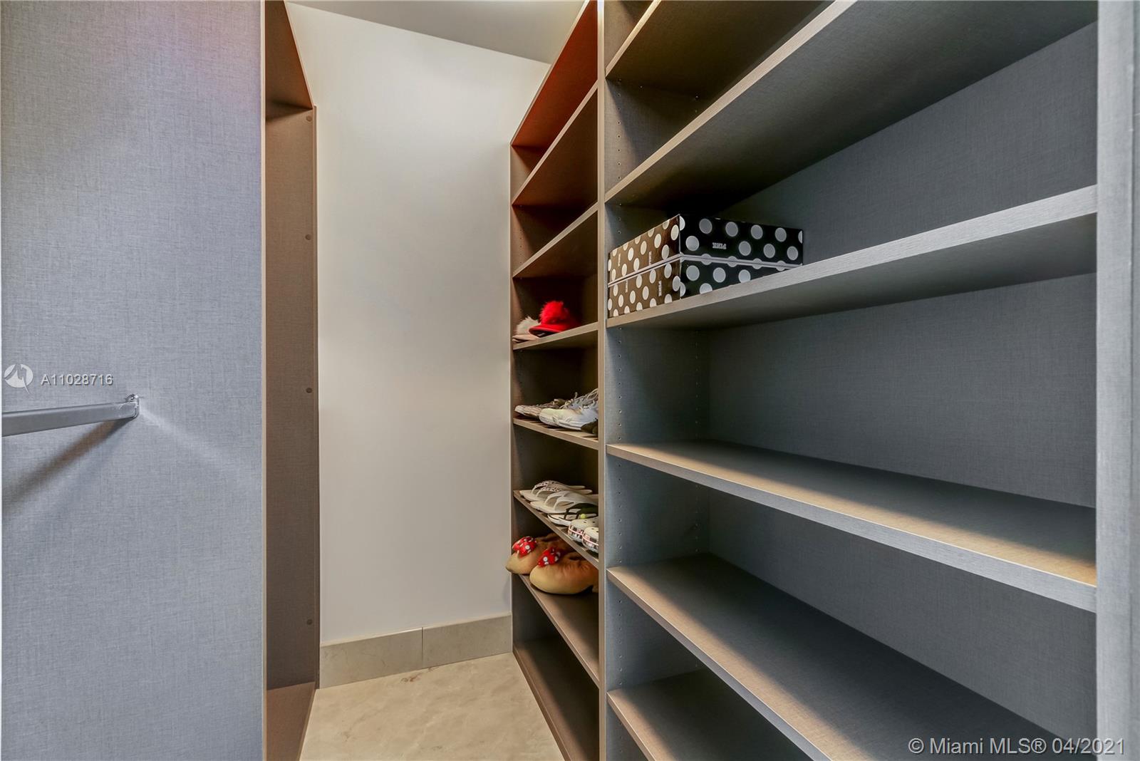 150 E Sunny Isles Blvd #1-UPH1 Sunny Isles Beach, FL 33160