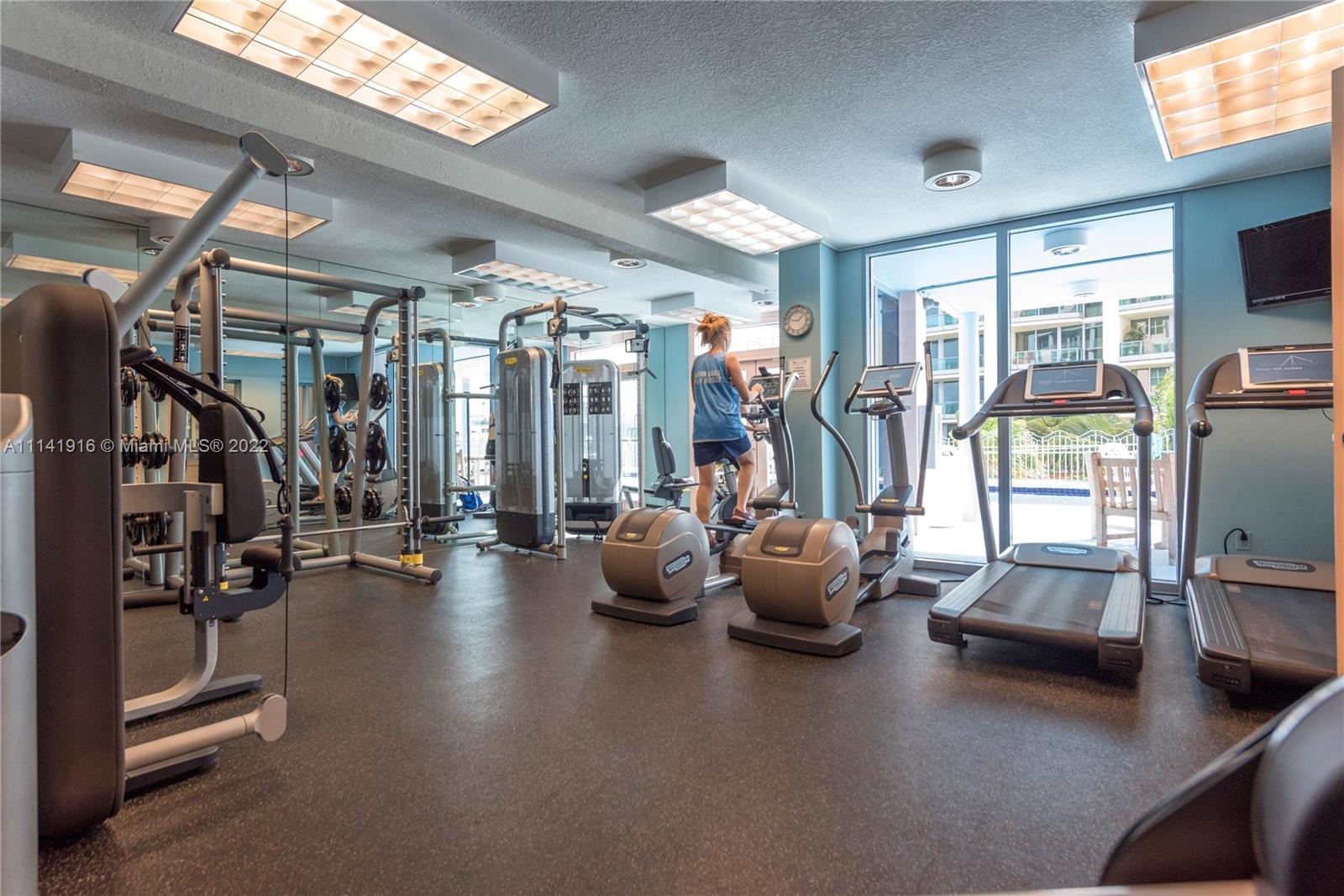 image 1500 Ocean Drive26