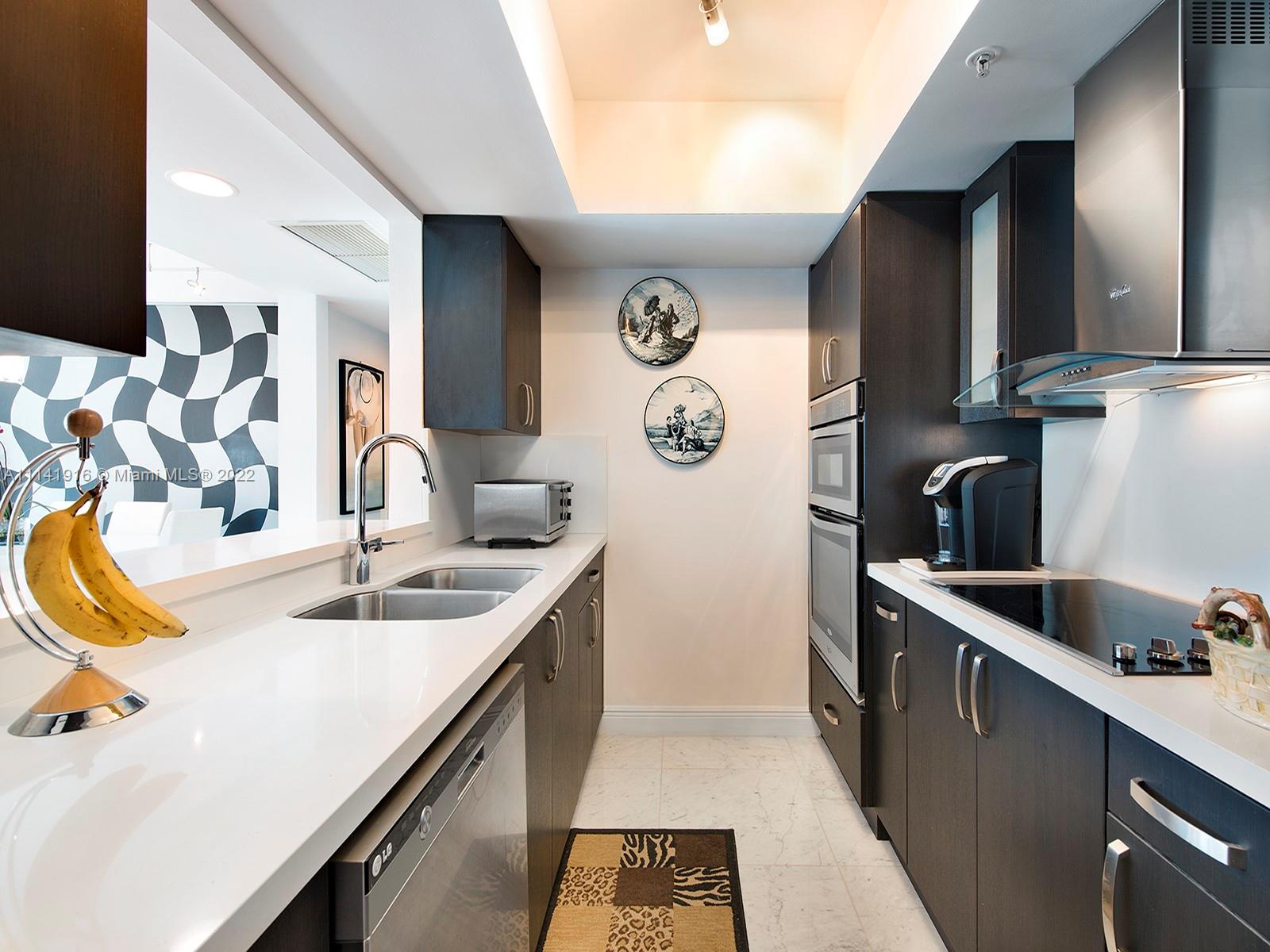 image 1500 Ocean Drive3