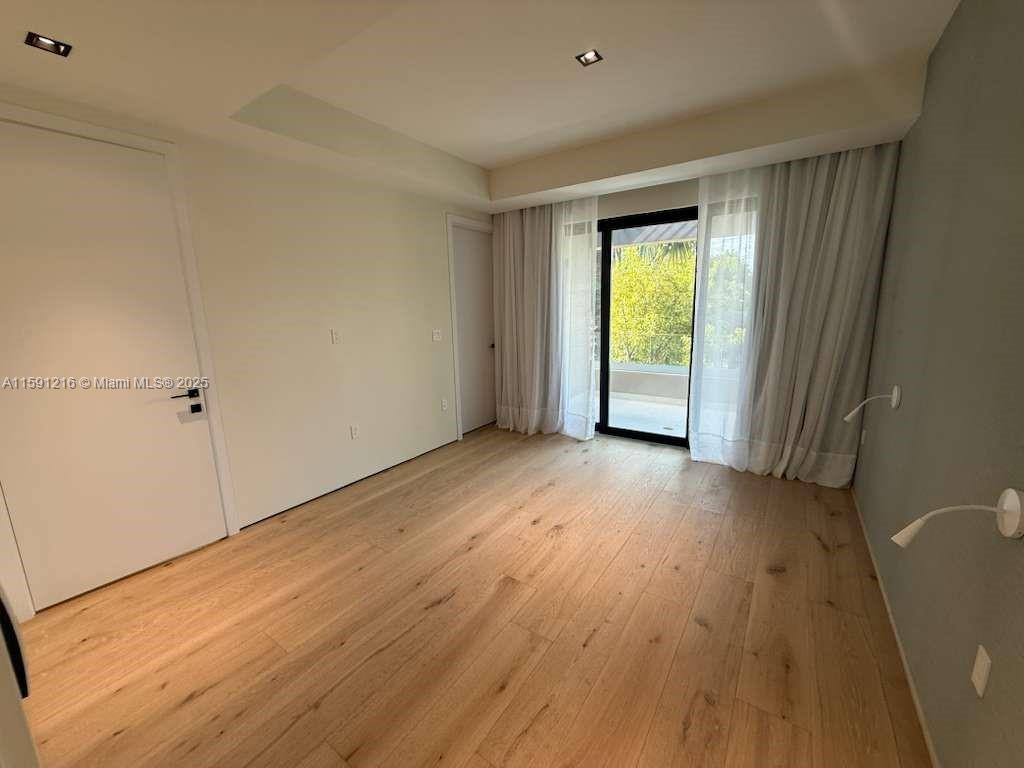 135 SW 29th Rd Miami, FL 33129