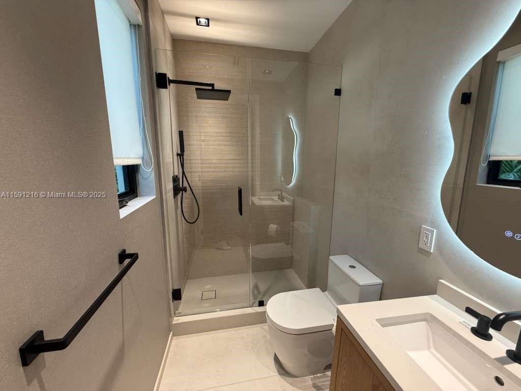 135 SW 29th Rd Miami, FL 33129