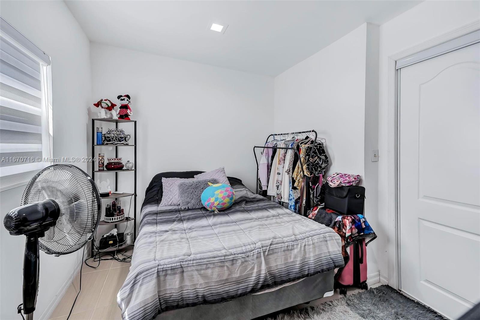 1369 Biarritz Dr Miami Beach, FL 33141