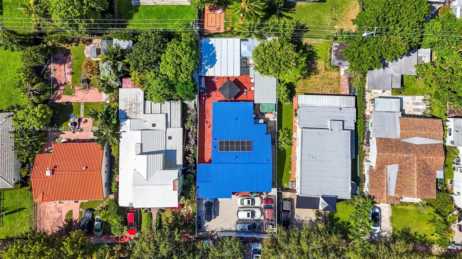 1369 Biarritz Dr Miami Beach, FL 33141