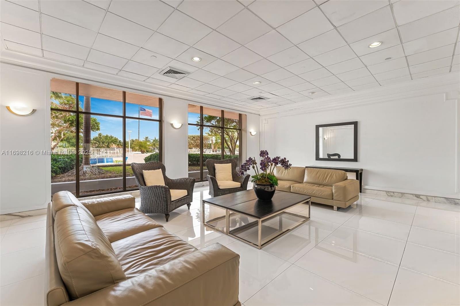 5700 Collins Ave #5B,Miami Beach, FL 33140