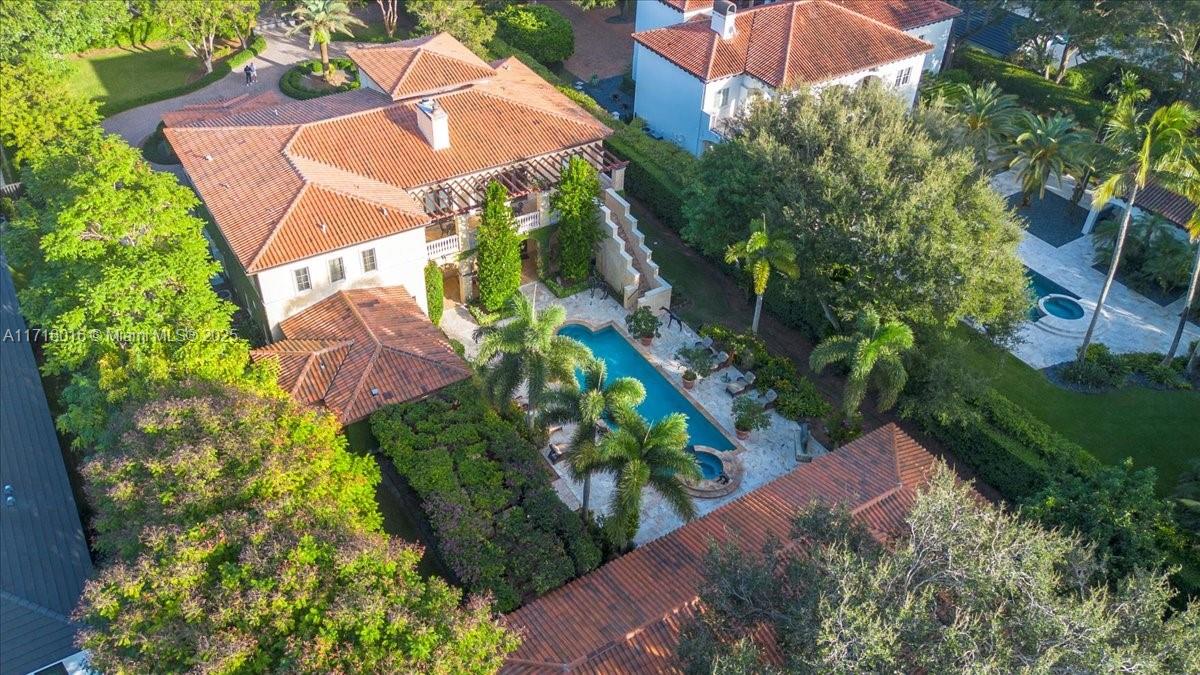 9940 W Suburban Dr Pinecrest, FL 33156