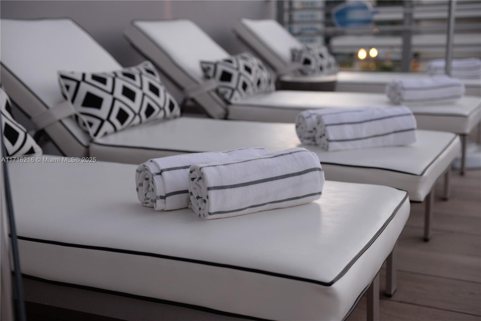 6080 Collins Ave #316 Miami Beach, FL 33140