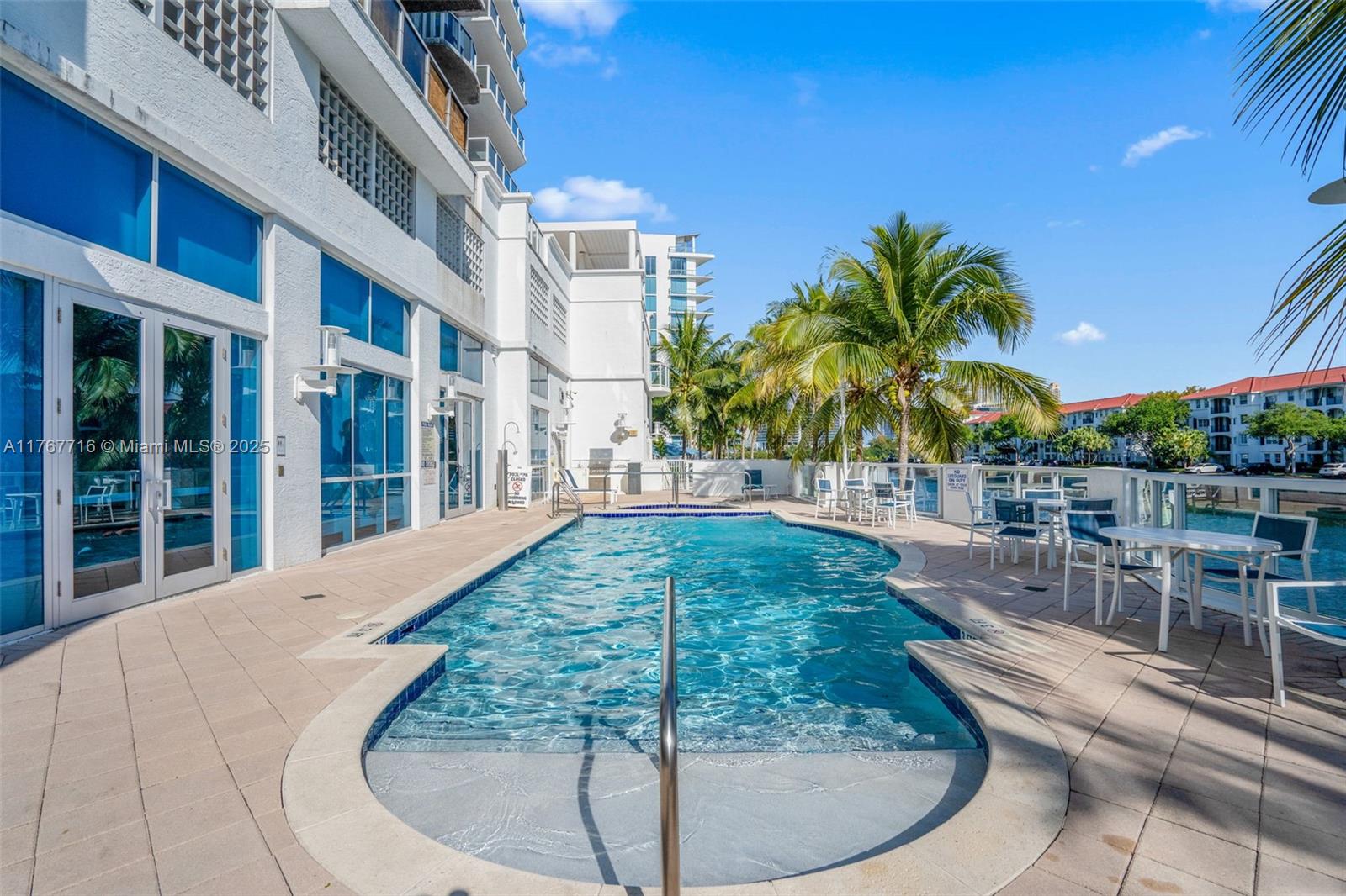 image 3030 Aventura Condo38