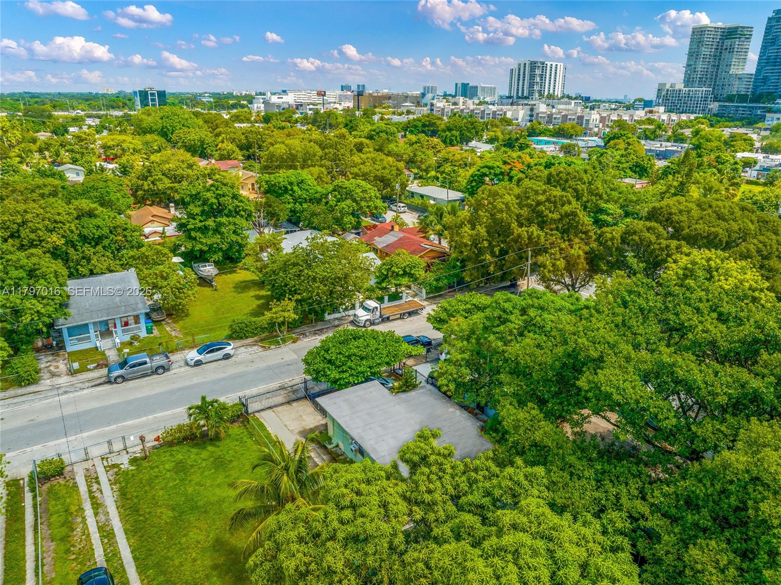 120 NW 32nd St Miami, FL 33127