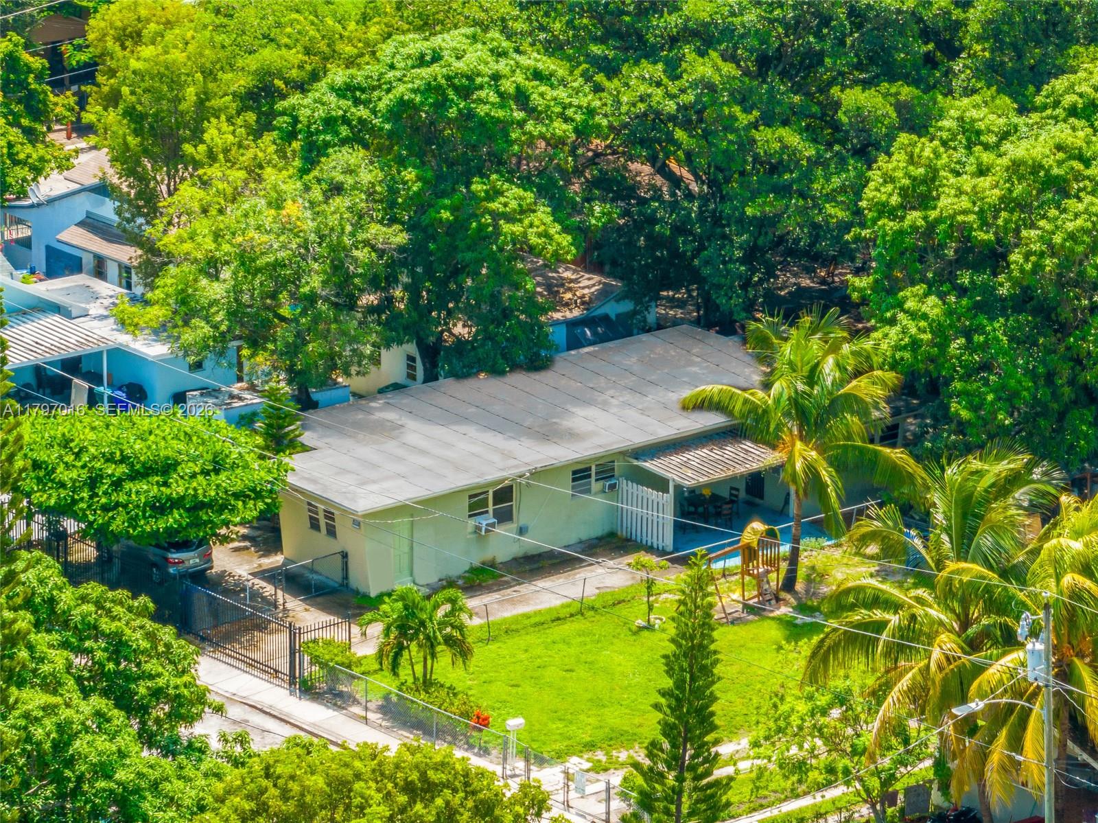 120 NW 32nd St Miami, FL 33127