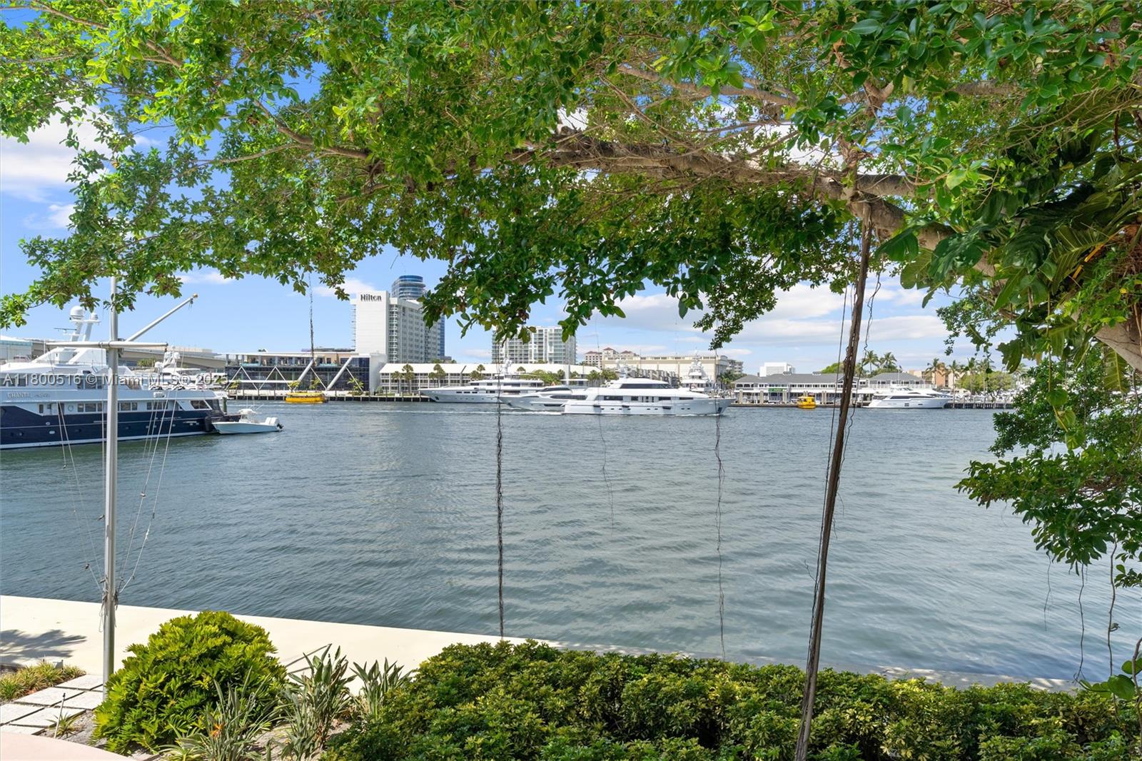 2500 Mercedes Dr Fort Lauderdale, FL 33316