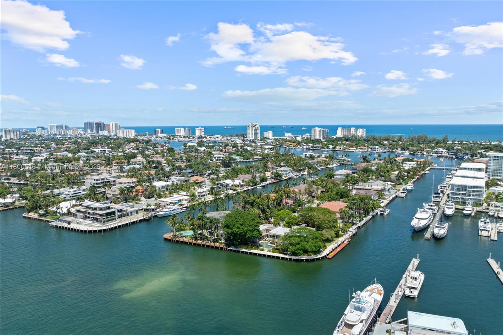 2500 Mercedes Dr Fort Lauderdale, FL 33316