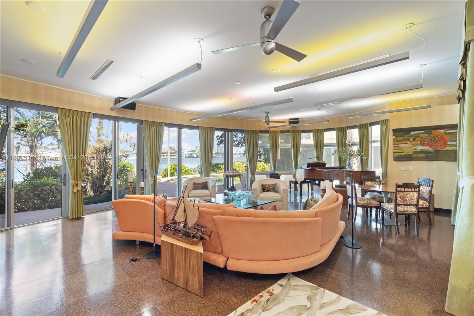 2500 Mercedes Dr Fort Lauderdale, FL 33316