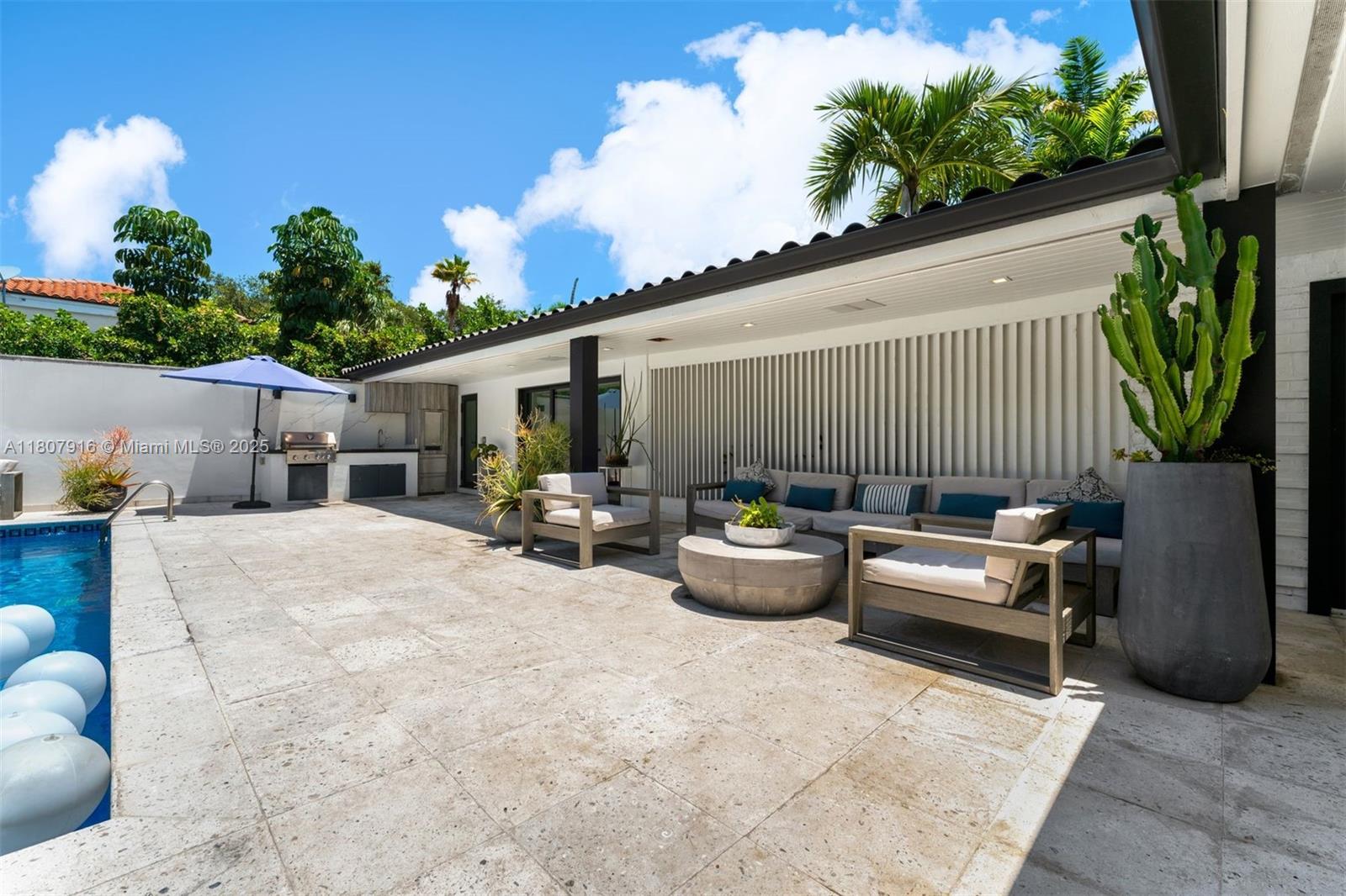 4250 Bay Pt Rd Miami, FL 33137 4250 Bay Pt Rd Miami, FL 33137