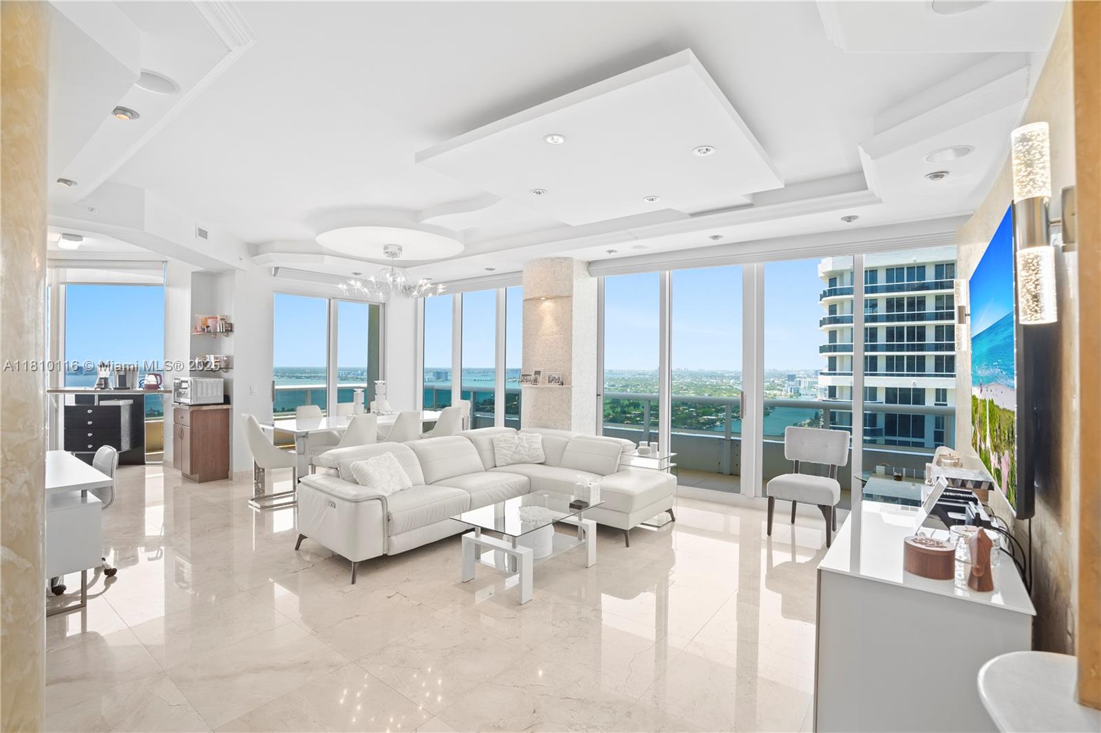 image Green Diamond Condo11