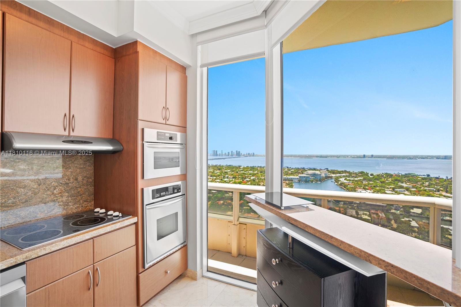 image Green Diamond Condo21