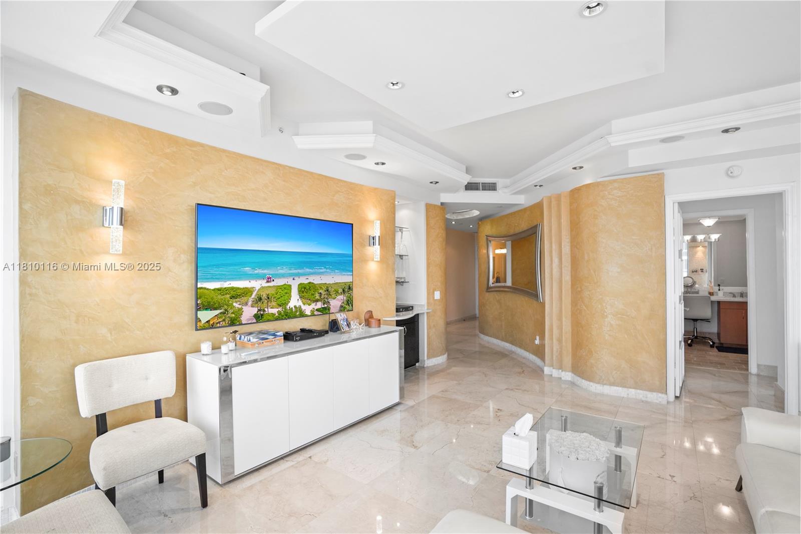 image Green Diamond Condo25