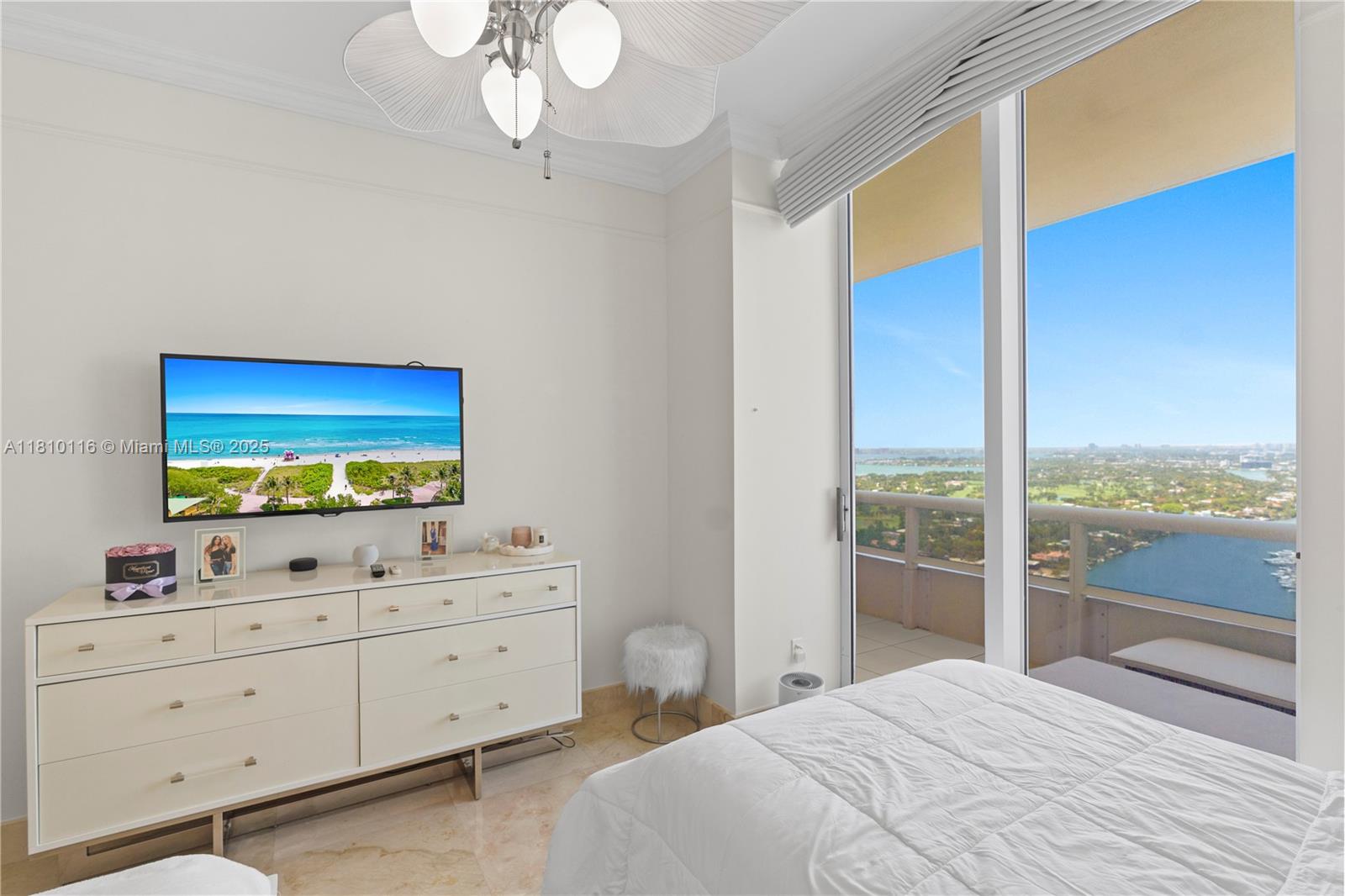 image Green Diamond Condo37