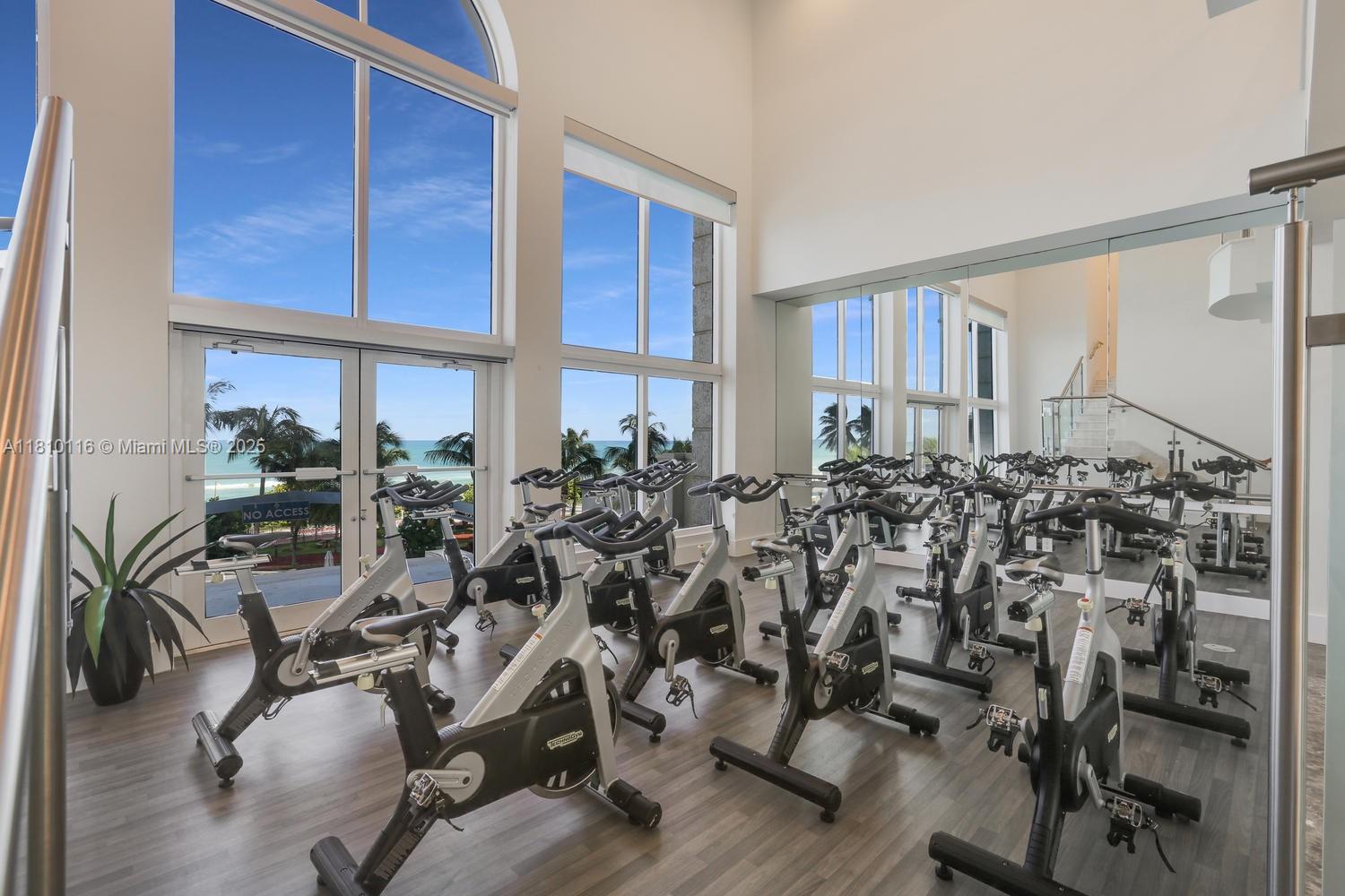 image Green Diamond Condo53