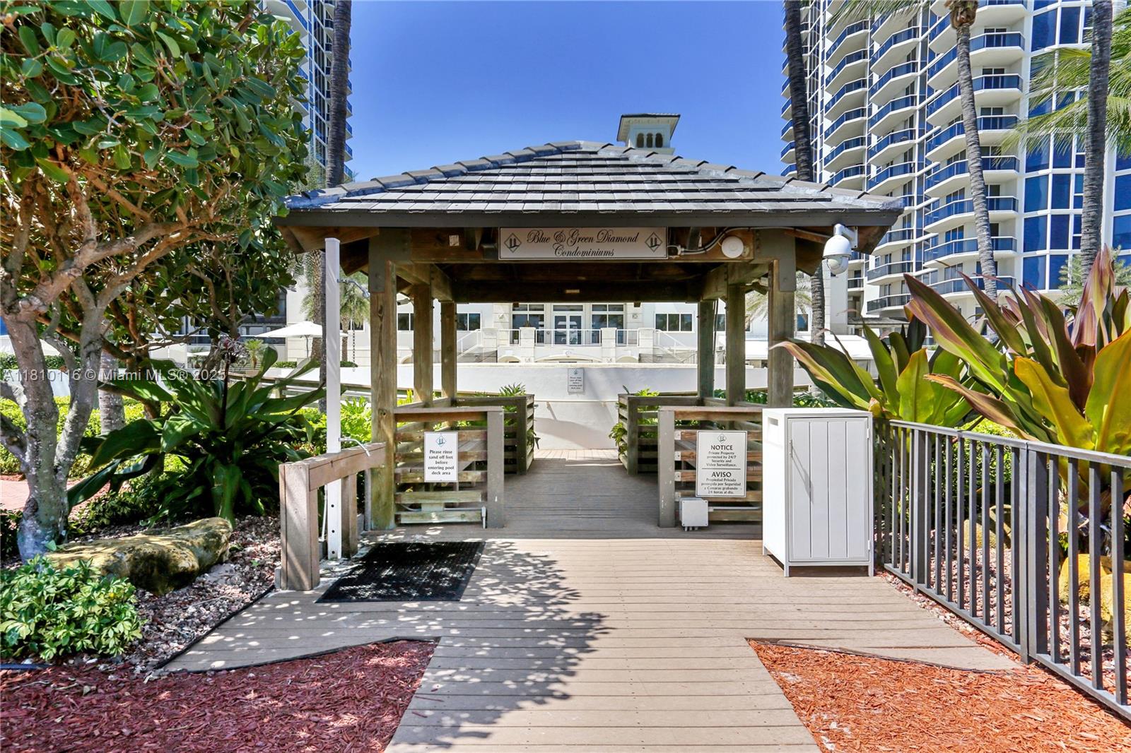 image Green Diamond Condo56