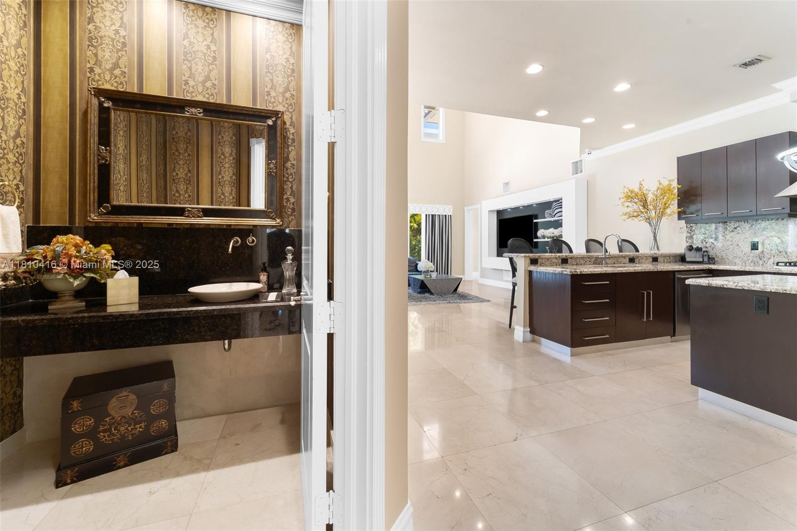 275 189th Ter,Sunny Isles Beach, FL 33160