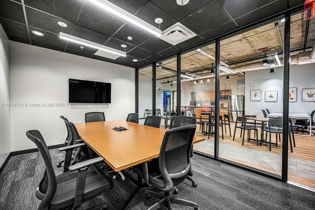 25 SW 9th St #CU-8 Miami, FL 33130 25 SW 9th St #CU-8 Miami, FL 33130