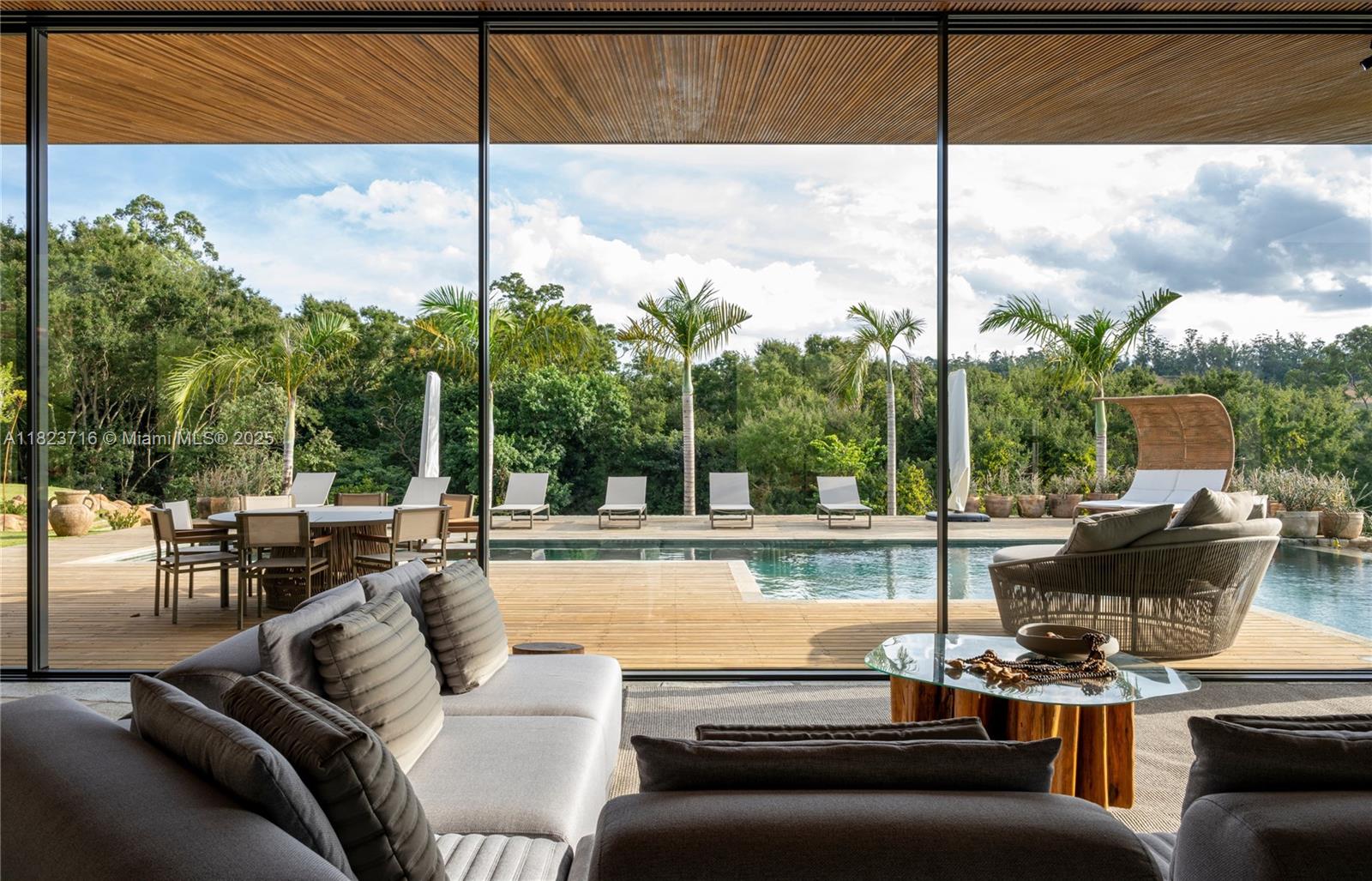 Rua Treze de Maio 1765 Sousas - Campinas-sp 