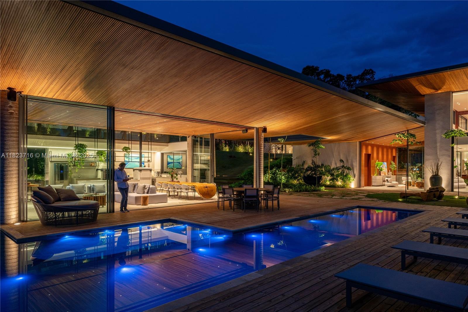 Rua Treze de Maio 1765 Sousas - Campinas-sp 