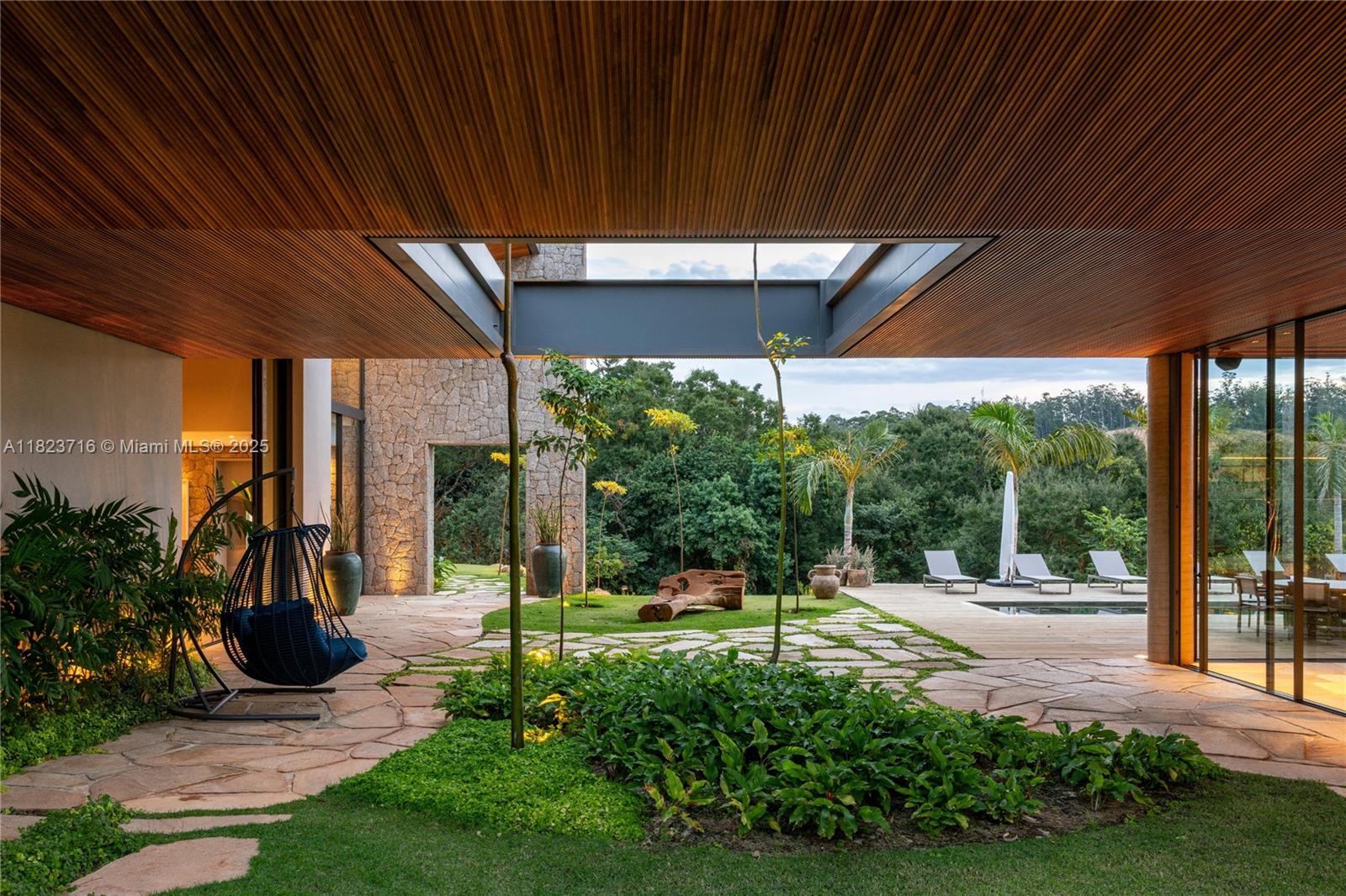 Rua Treze de Maio 1765 Sousas - Campinas-sp 