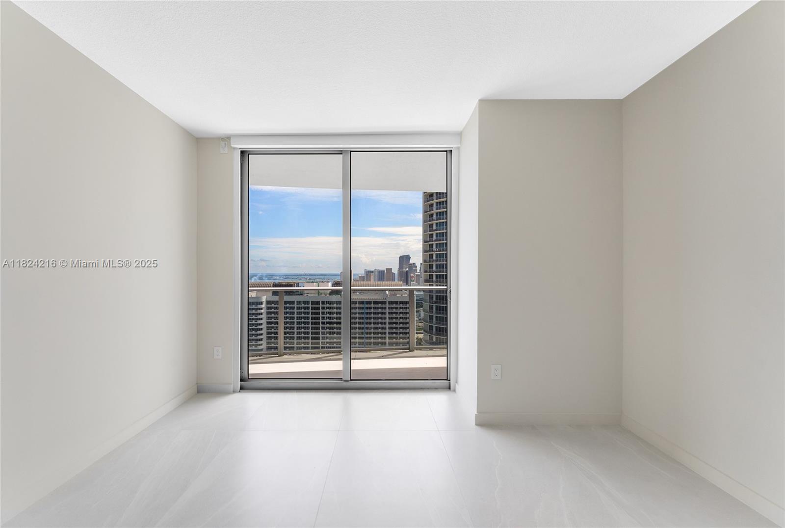 image ARIA ON THE BAY CONDO31