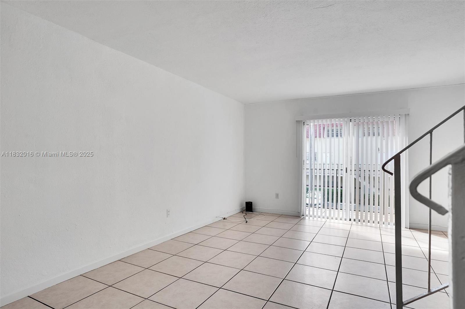 8650 SW 67th Ave #1025 Pinecrest, FL 33156