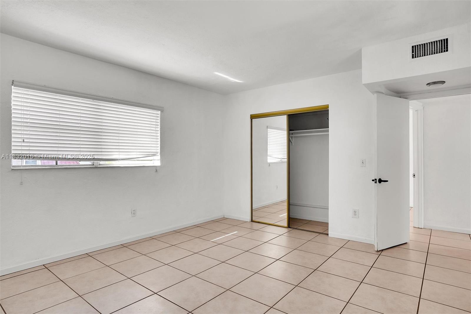 8650 SW 67th Ave #1025 Pinecrest, FL 33156