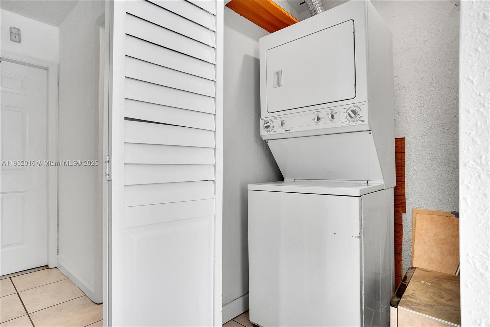 8650 SW 67th Ave #1025 Pinecrest, FL 33156