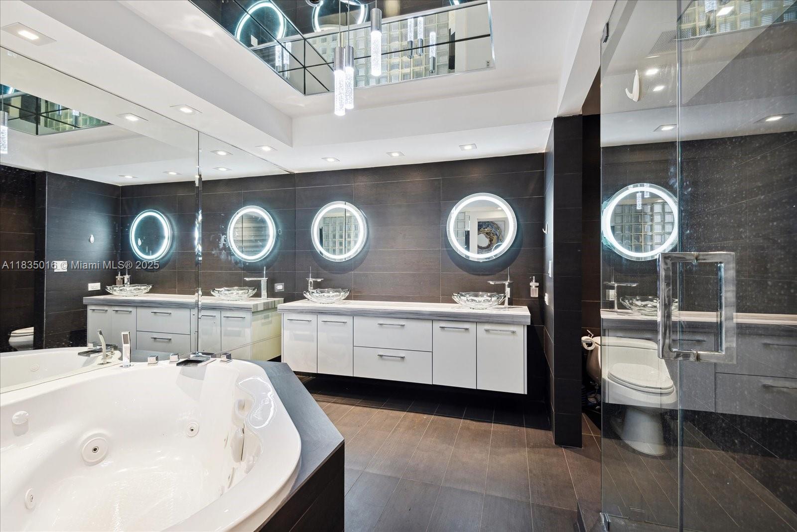 19707 Turnberry Way #PH-D Aventura, FL 33180