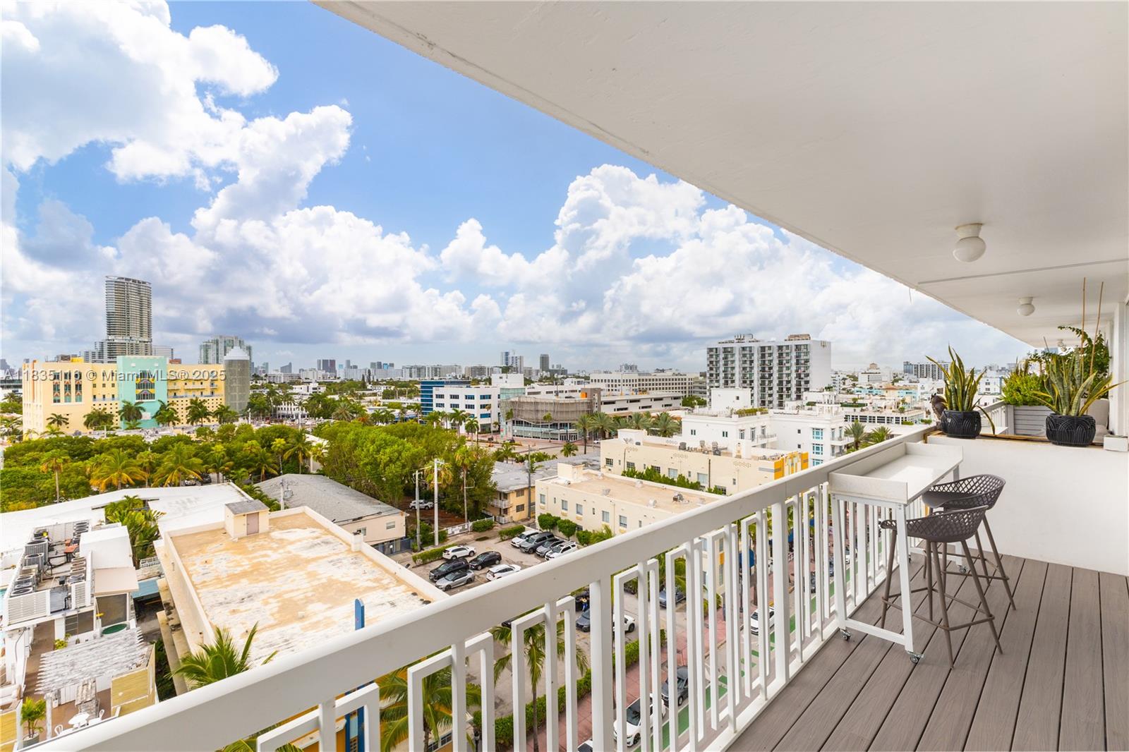 401 Ocean Dr #1004 Miami Beach, FL 33139