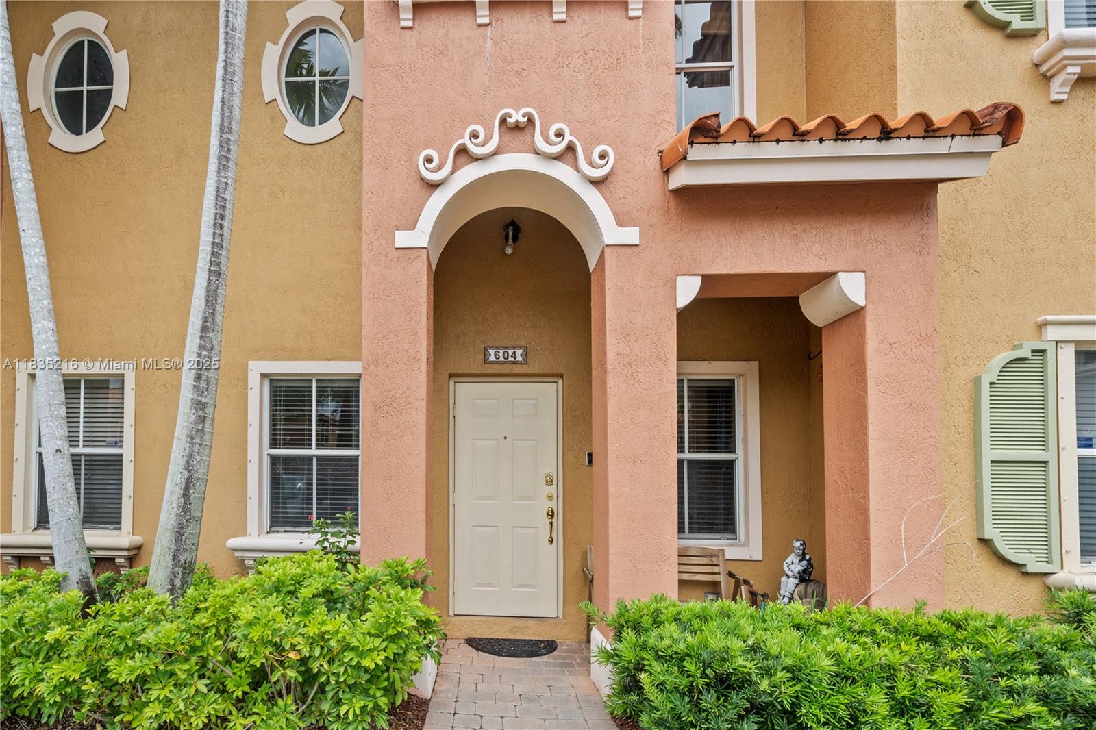 604 SW 107th Ave #706