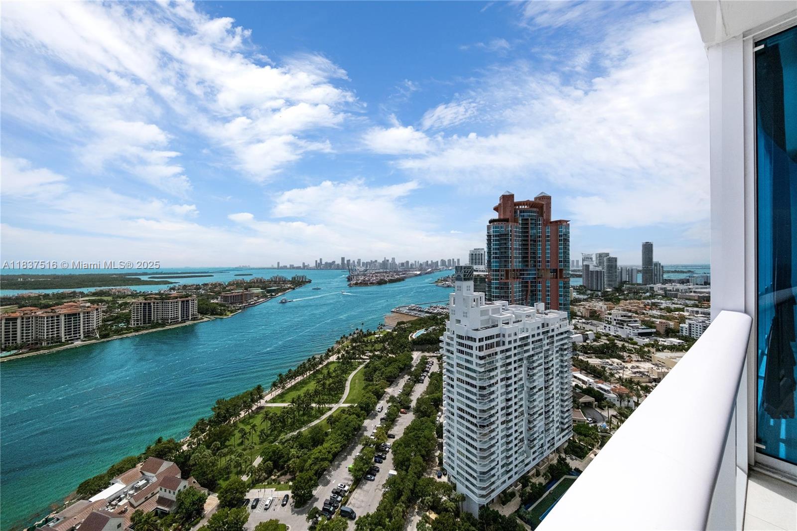 image Continuum On South Beach31