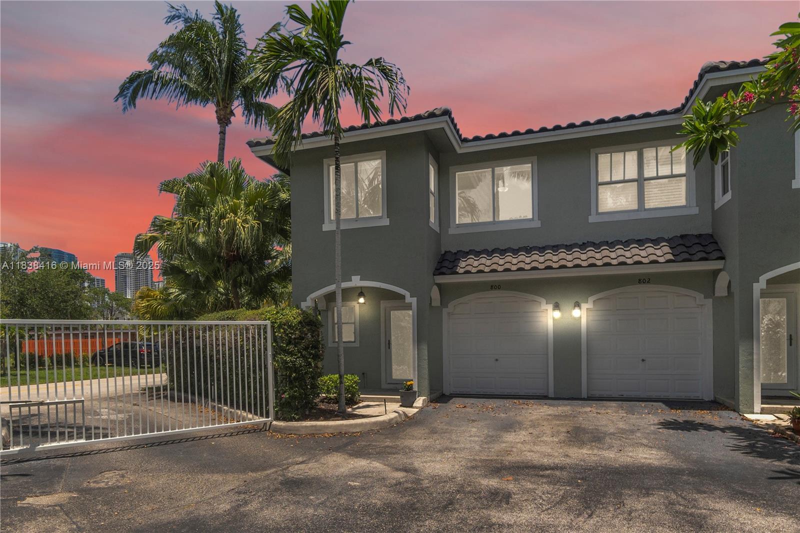 800 SW 4th Ave