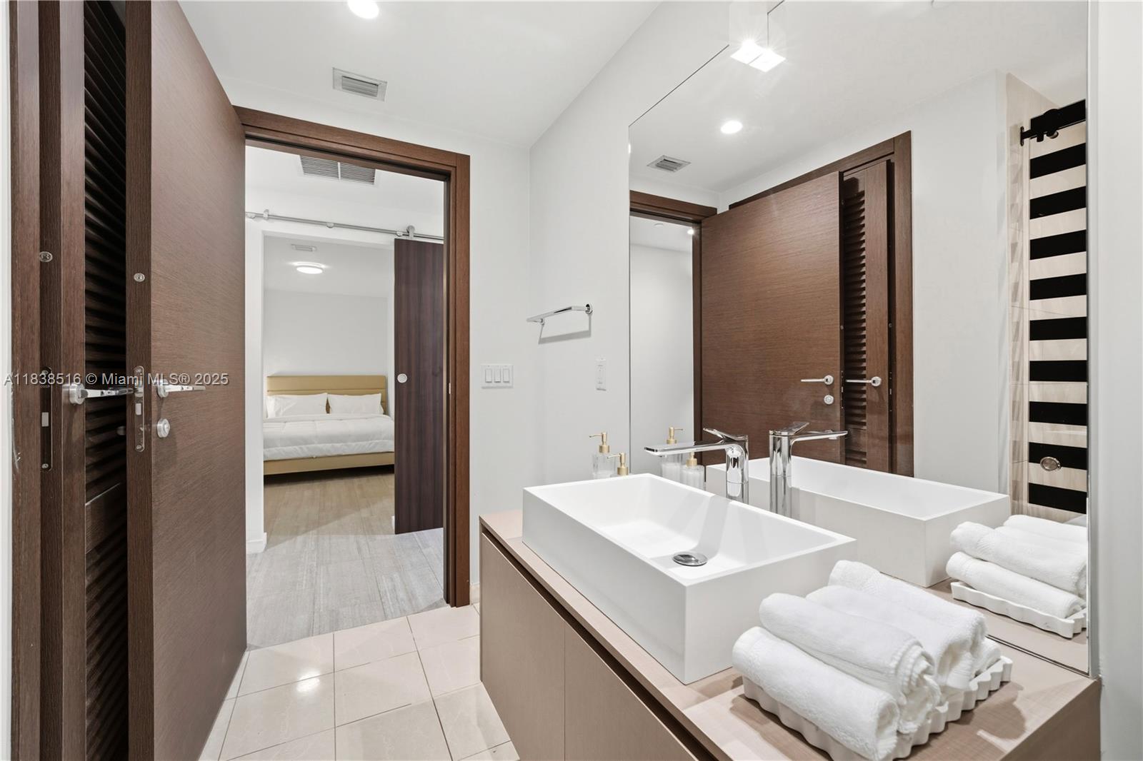 image Brickell Flatiron15