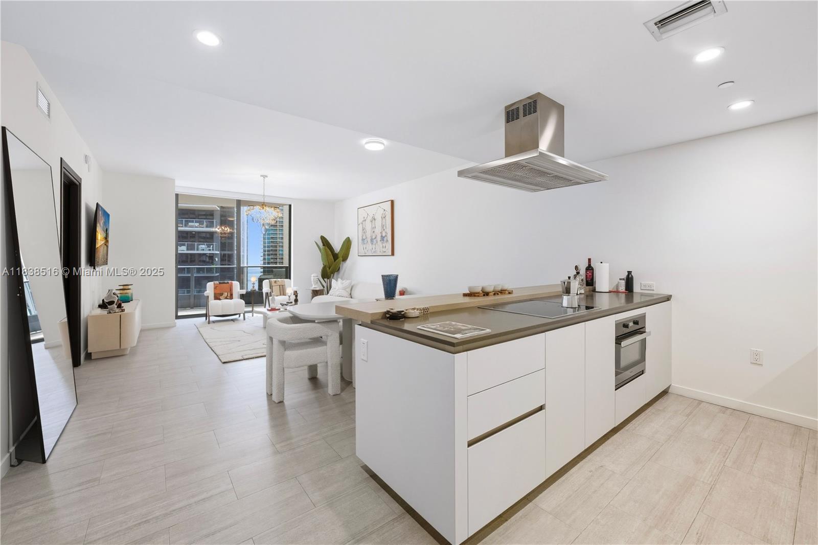 image Brickell Flatiron8
