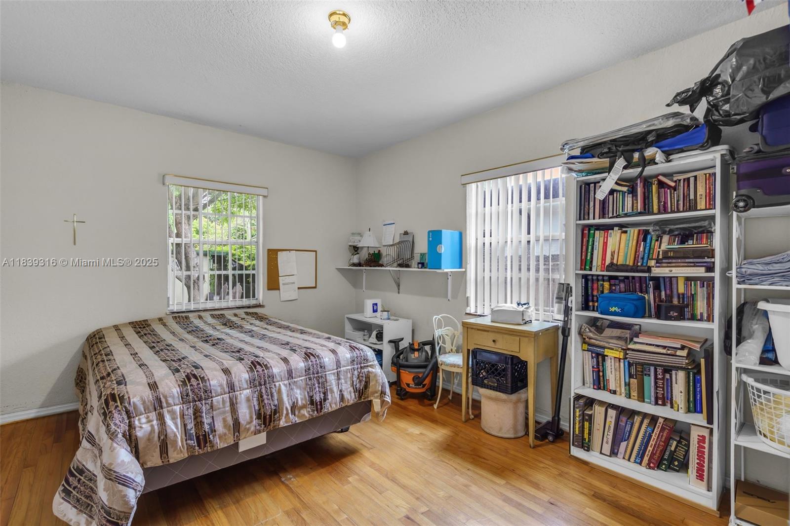 1941 SW 18th St Miami, FL 33145