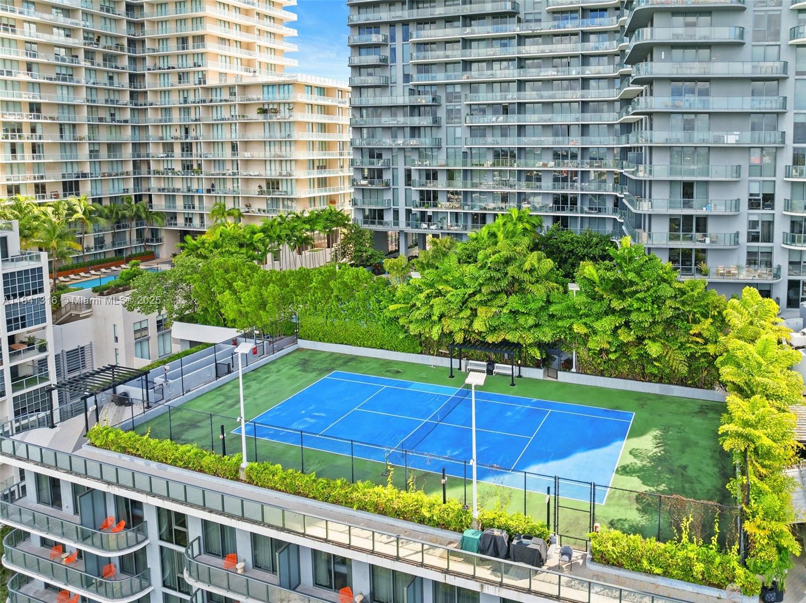 image Hyde Midtown Condo31