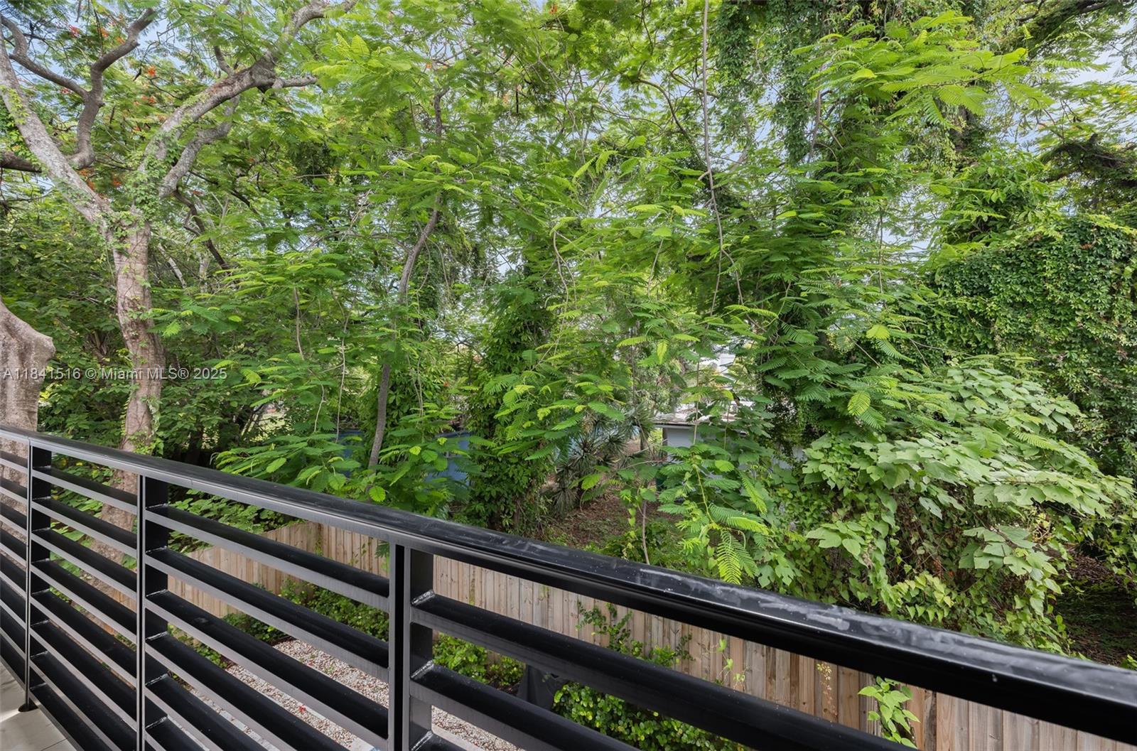 3164 Plaza St Coconut Grove, FL 33133